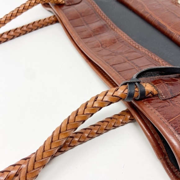 BRIGHTON | Vintage Black Classic Leather Tote - Picture 7 of 16